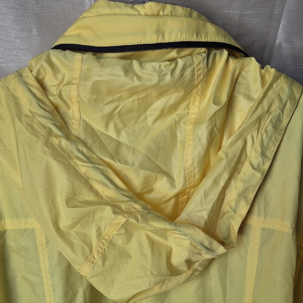 DKNY Men's Vibrant Yellow Windbreaker- XXL - Picture 13 of 15